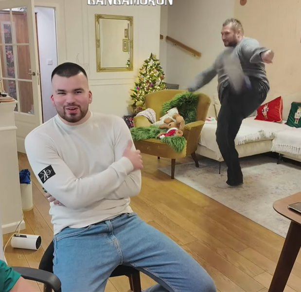 Plik:Braciak i mammon.png