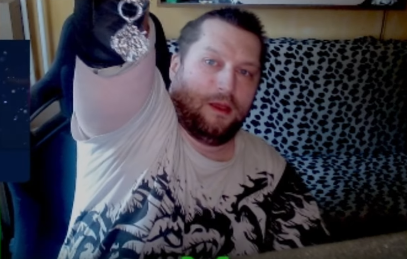 Plik:Mammon medalion.png