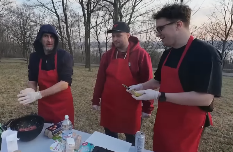 Plik:Gotowanie z Sucharem.png