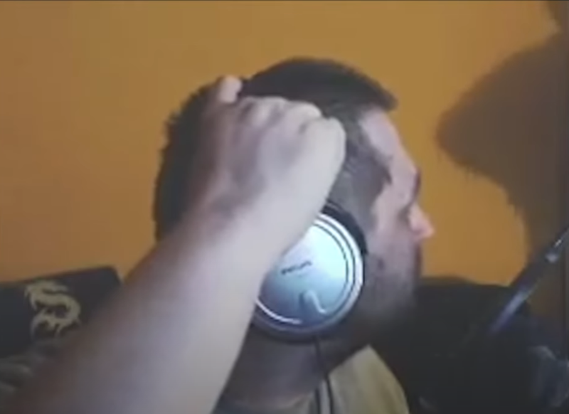 Plik:Obłudnik wezwał duchy.png